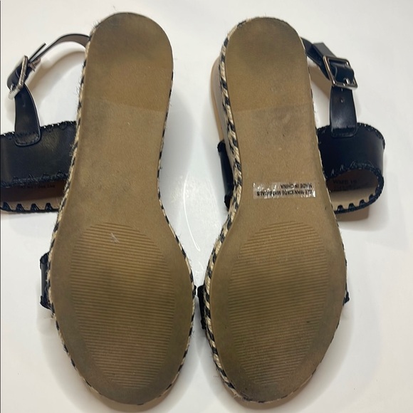 DV Dolce Vita Women's Black Braided Strap Wedge Sandals - Picture 4 of 6